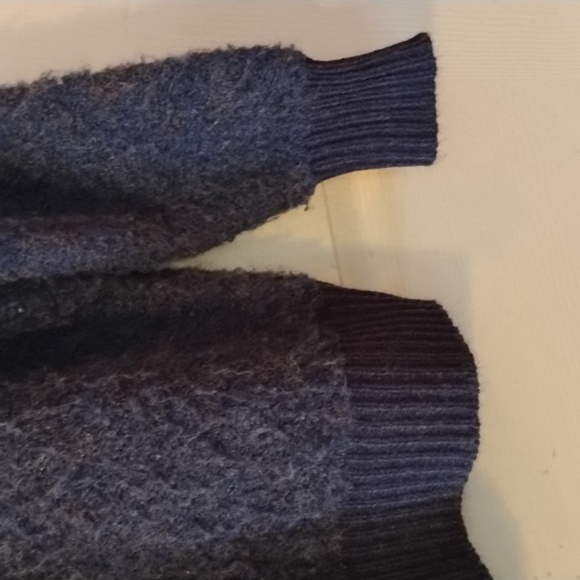 a.n.a. Woman's Indigo Round Neck Sweater, Size: M, NWT - Picture 2 of 11